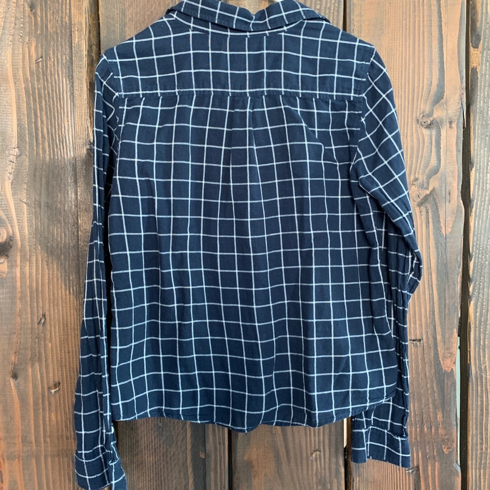 Button Up Top - Picture 2 of 3
